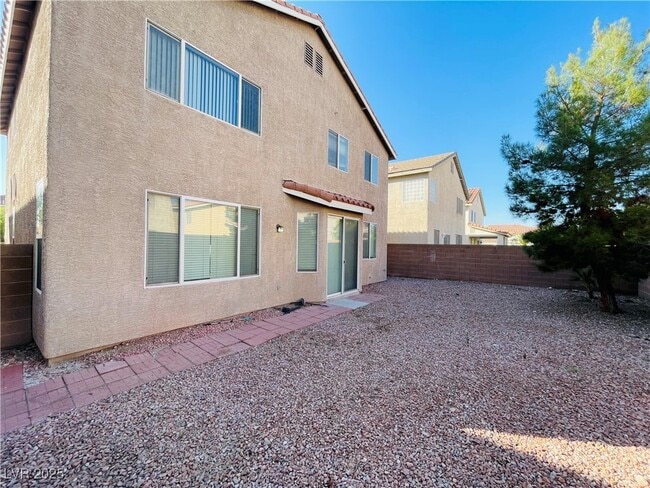 Building Photo - 8822 Imperial Forest St