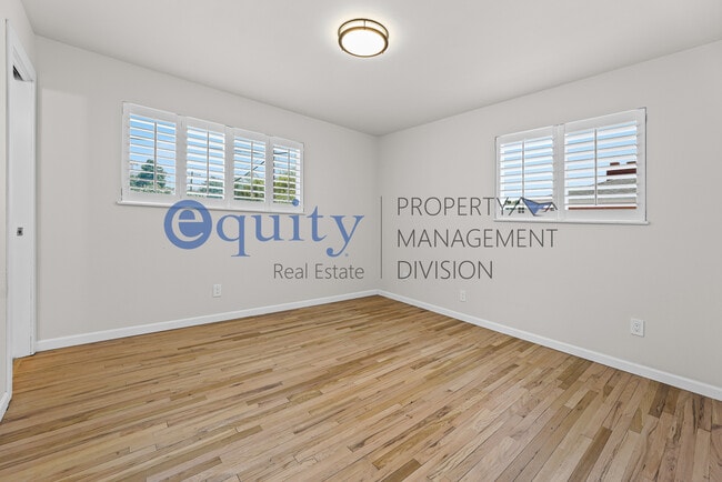 Building Photo - 8894 S 540 E