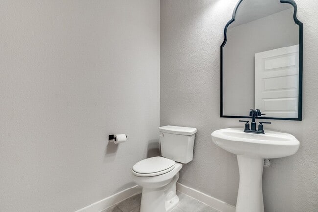 Building Photo - 7015 Hopper Ct