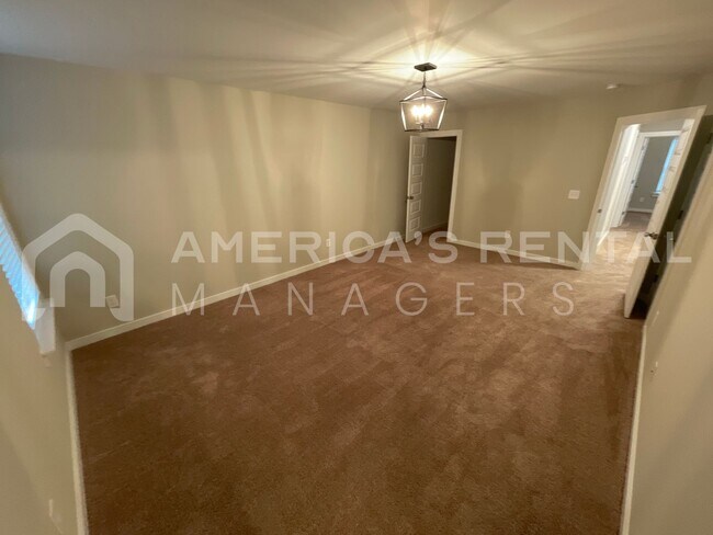 Building Photo - Home for Rent in Cullman, AL!!! Available to View Now!!!