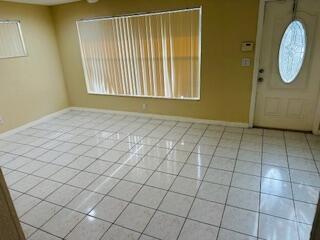 Building Photo - 9482 N Military Trl