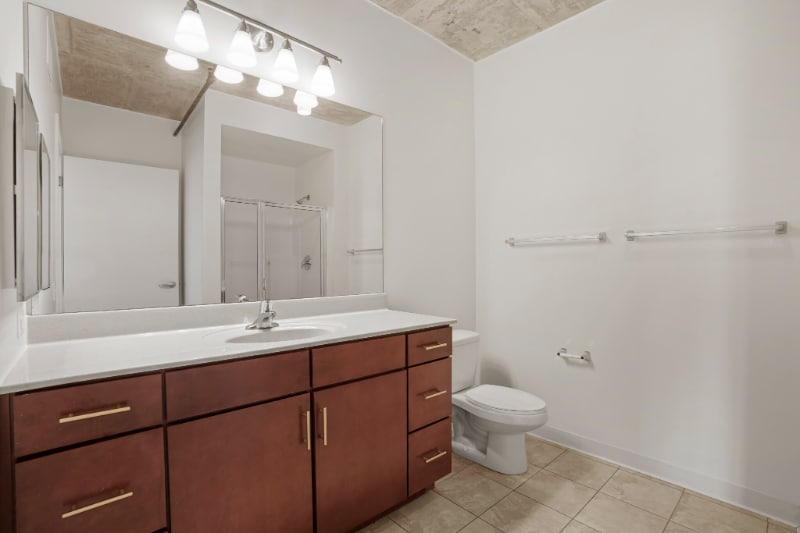 Building Photo - 902 S Clark St