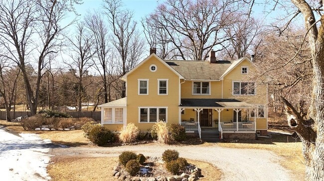 Building Photo - 26 Nelson Ln