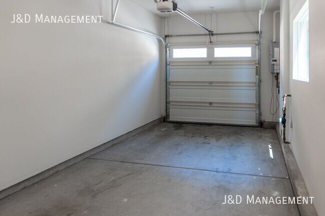 Building Photo - 8123 Cascio Ct