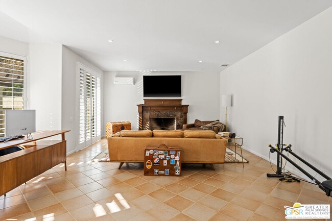 Building Photo - 77321 Sioux Dr