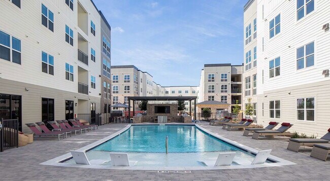 Building Photo - 22540 Merchants Way