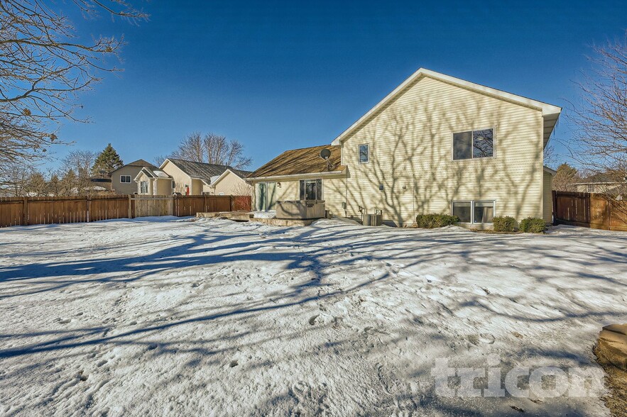 Building Photo - 7429 Chesham Ln
