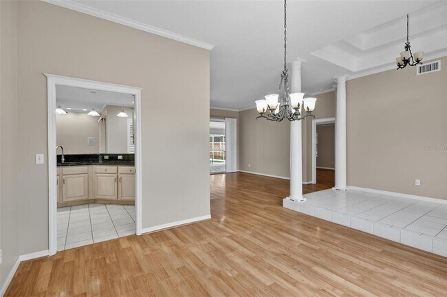 Building Photo - 20 Woodford Ln