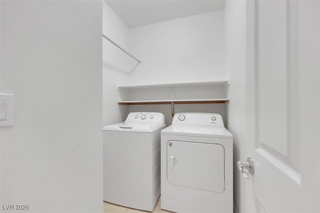 Building Photo - 7733 Eagle Rock Peak Ct