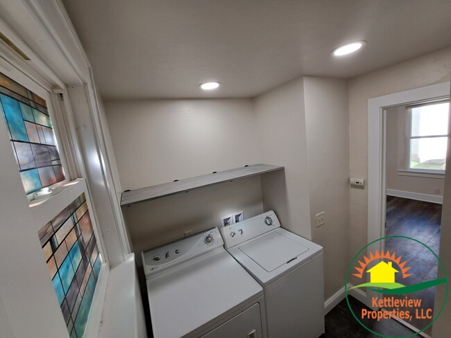 First Floor Laundry: Washer/Dryer Rental $28/month - 1523 Martin Ave