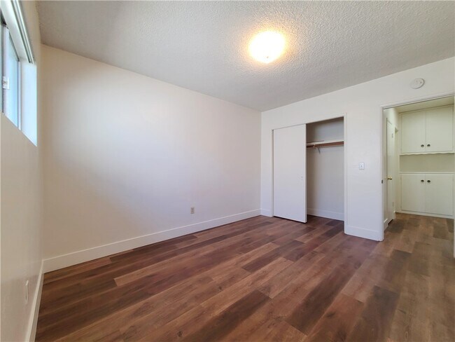 Building Photo - 12716 4th St