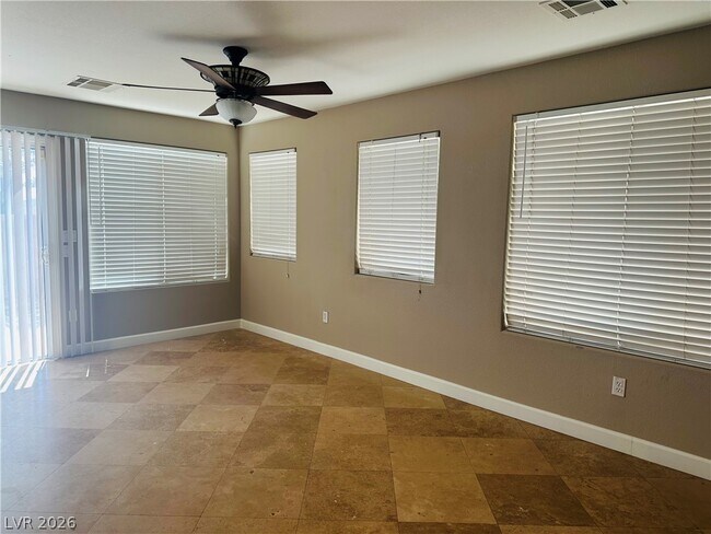 Building Photo - 5071 Penryn Ct