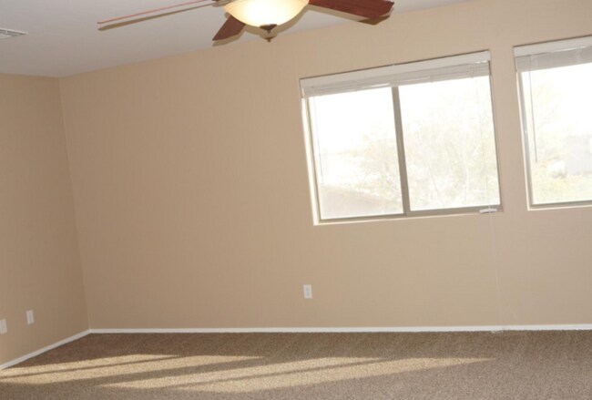 Building Photo - A must-see, amazing 4 Bed 3 Bath, 3 Car Garage, Single Family Home, Community Pool!