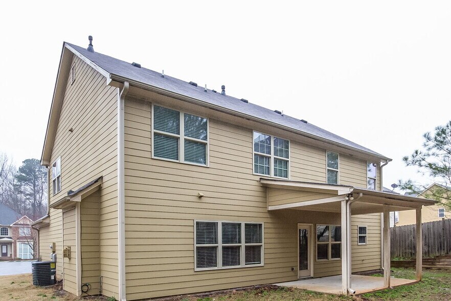 Building Photo - 261 Chandler Bluff Ct SE