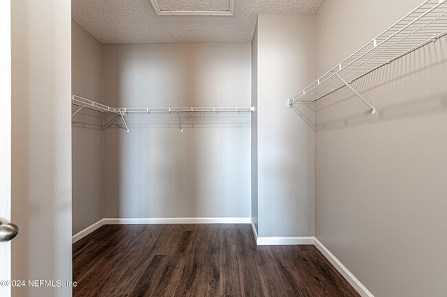 Building Photo - 3174 Hidden Meadows Ct