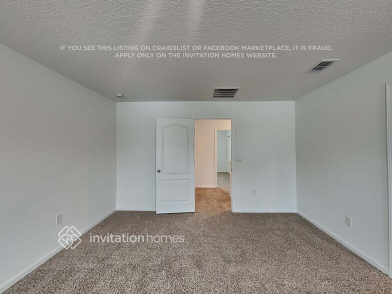 Building Photo - 674 Orellana Rd