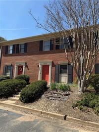 Building Photo - 2910 Webb Bridge Rd