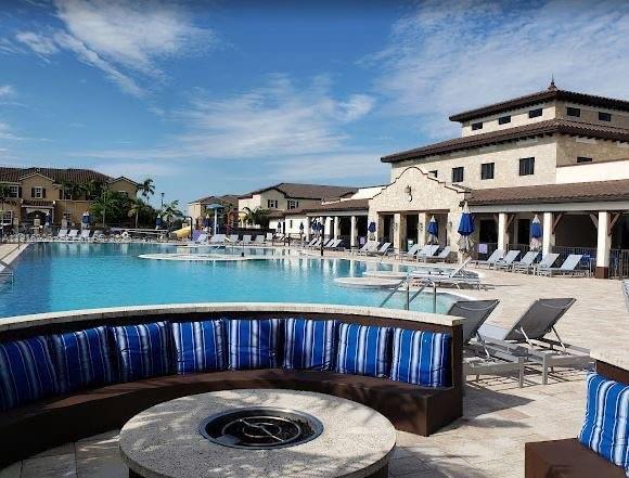 Building Photo - 9301 SW 171st Ct