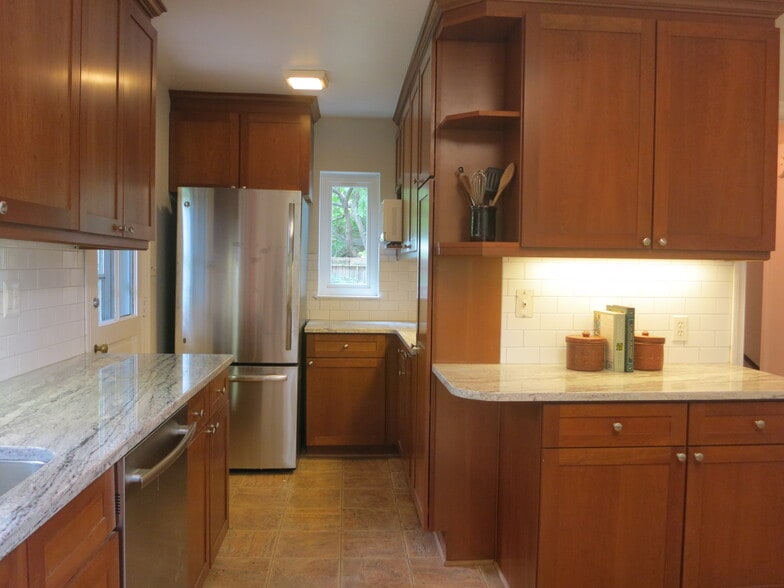 Building Photo - 4512 Cortland Rd