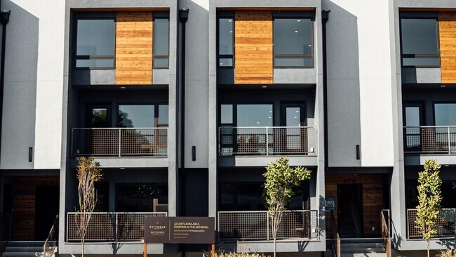 Exterior - 32 W 1700 S