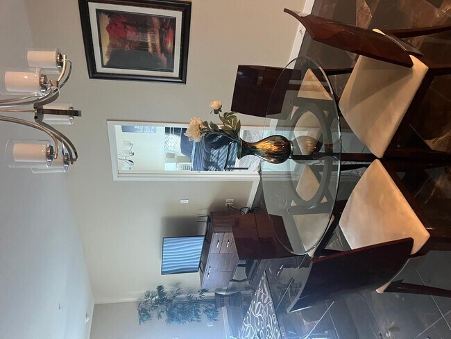 Building Photo - 2511 W Queen Creek Rd