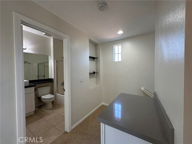 Building Photo - 216 Coral Rose