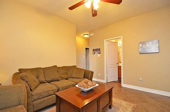 Building Photo - 24562 Carlton Springs Ln
