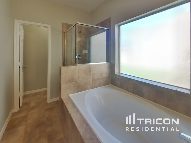 Building Photo - 4602 Alta Peak Ct