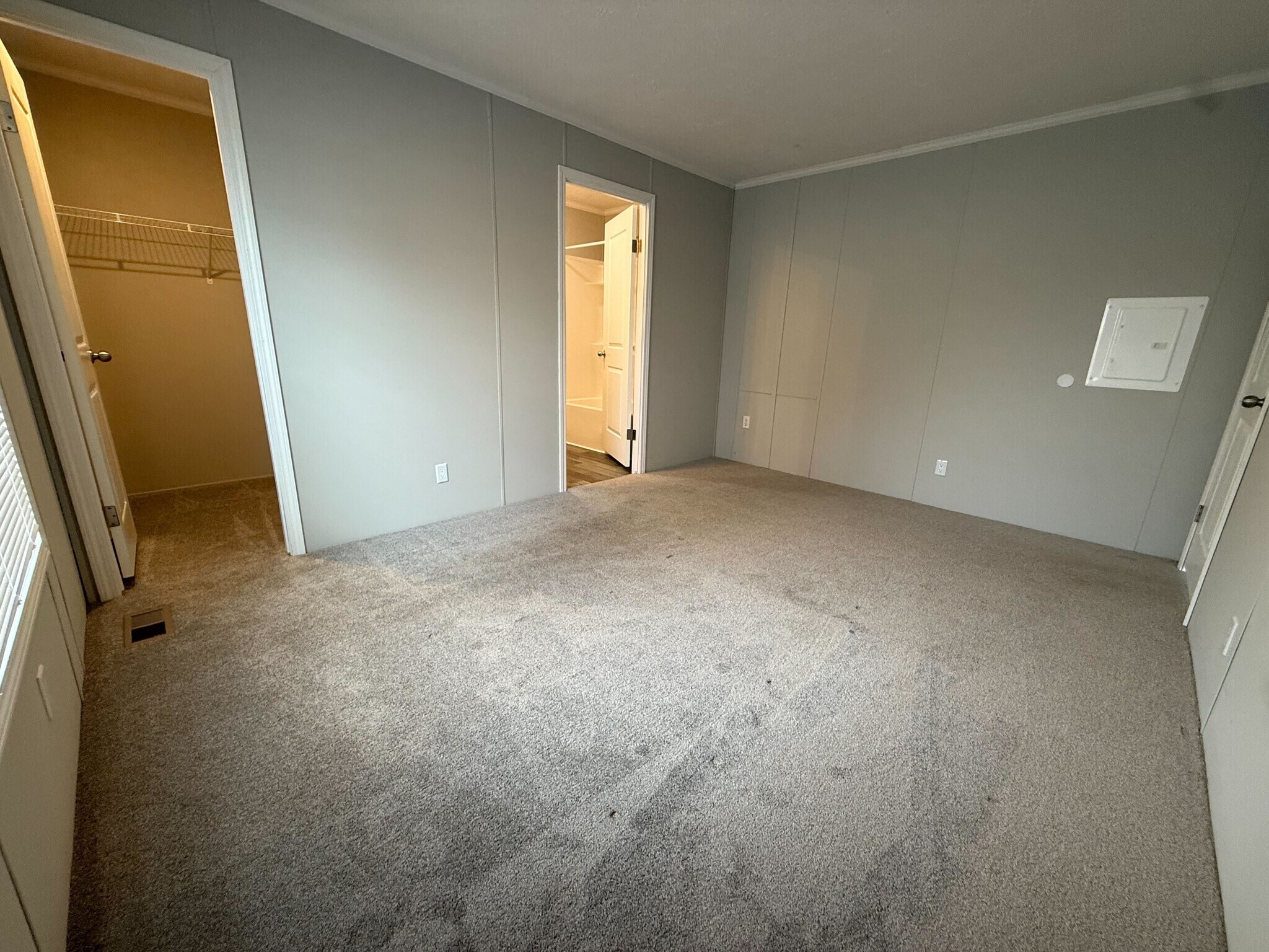 Building Photo - 11714 Cascade Cir