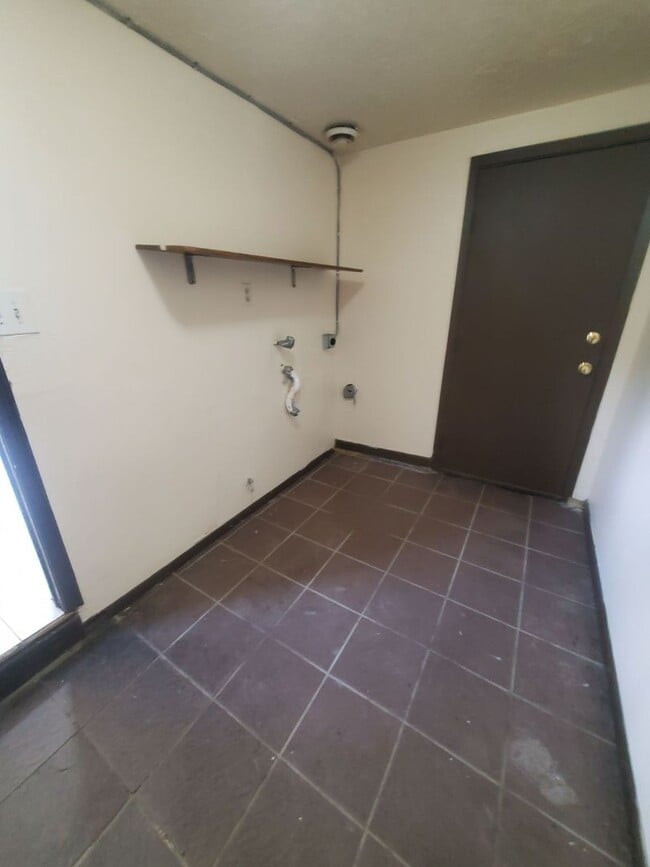 Building Photo - 4407 N 62nd St