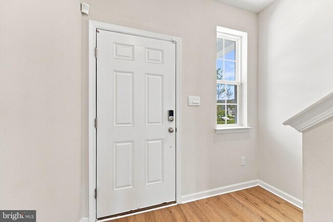 Building Photo - 126 Corolla Dr