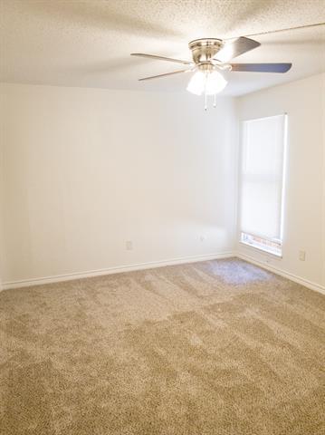 Building Photo - 8560 Park Ln