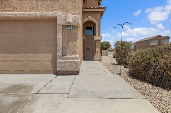Building Photo - Nice Two-Story Family Home In Rita Ranch w...