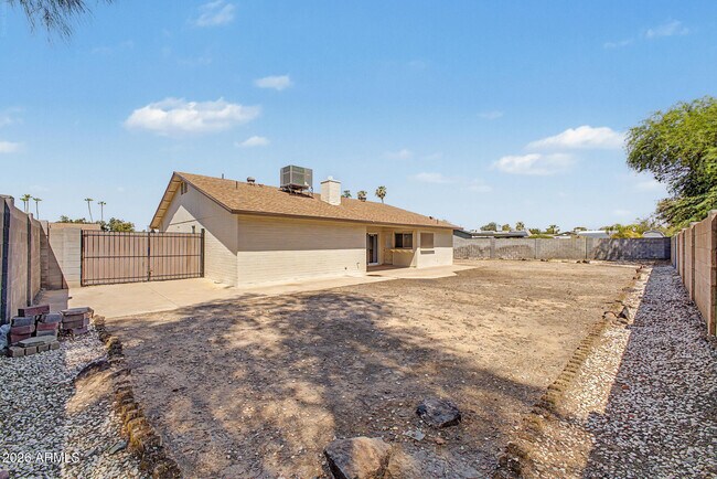 Building Photo - 17213 N 35th Dr