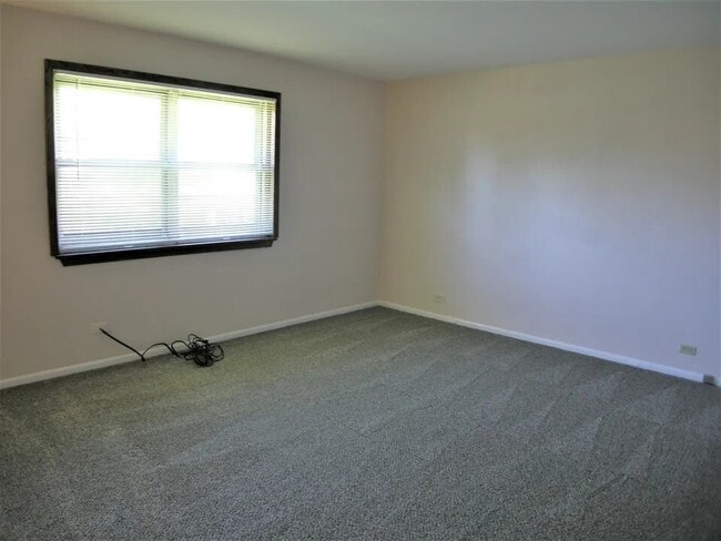 Building Photo - 1514 Shepard Cir