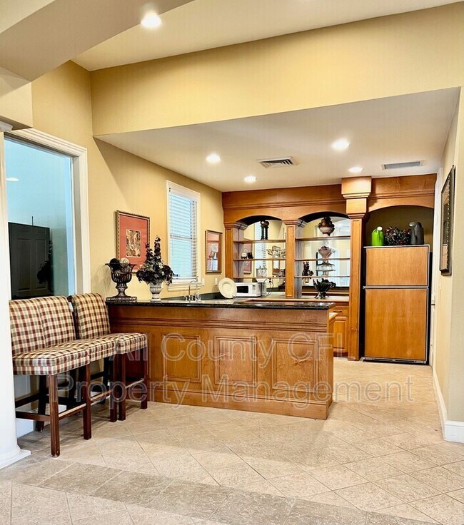 Building Photo - 8820 Dunes Ct