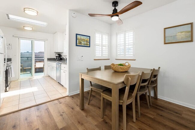 Building Photo - 714 Isthmus Ct