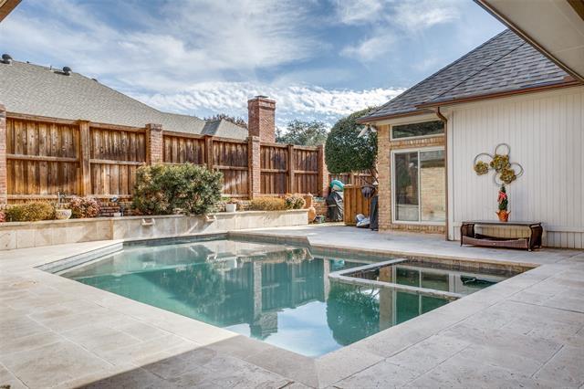 Building Photo - 5604 Covehaven Dr