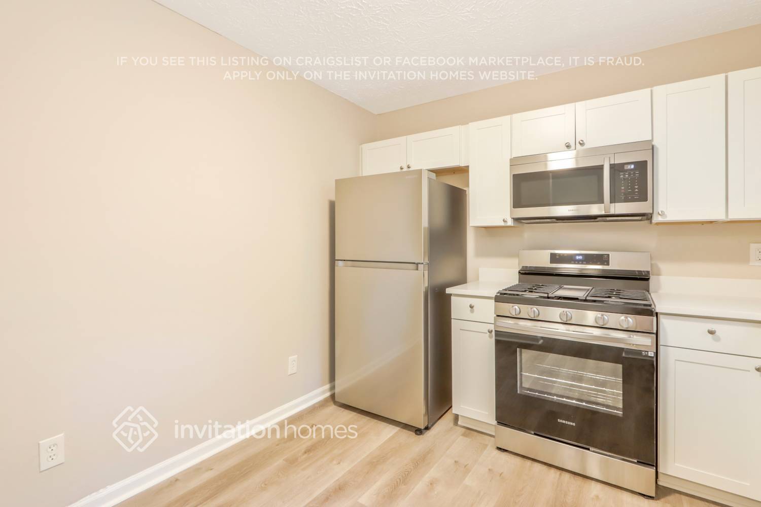 Building Photo - 5027 Vonn Pl