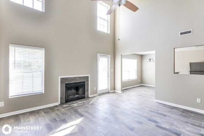 Building Photo - 5516 Landreaux Dr, Raleigh, NC 27610