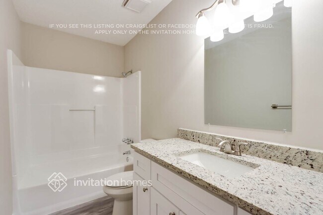 Building Photo - 6186 Pinewood Dr SE