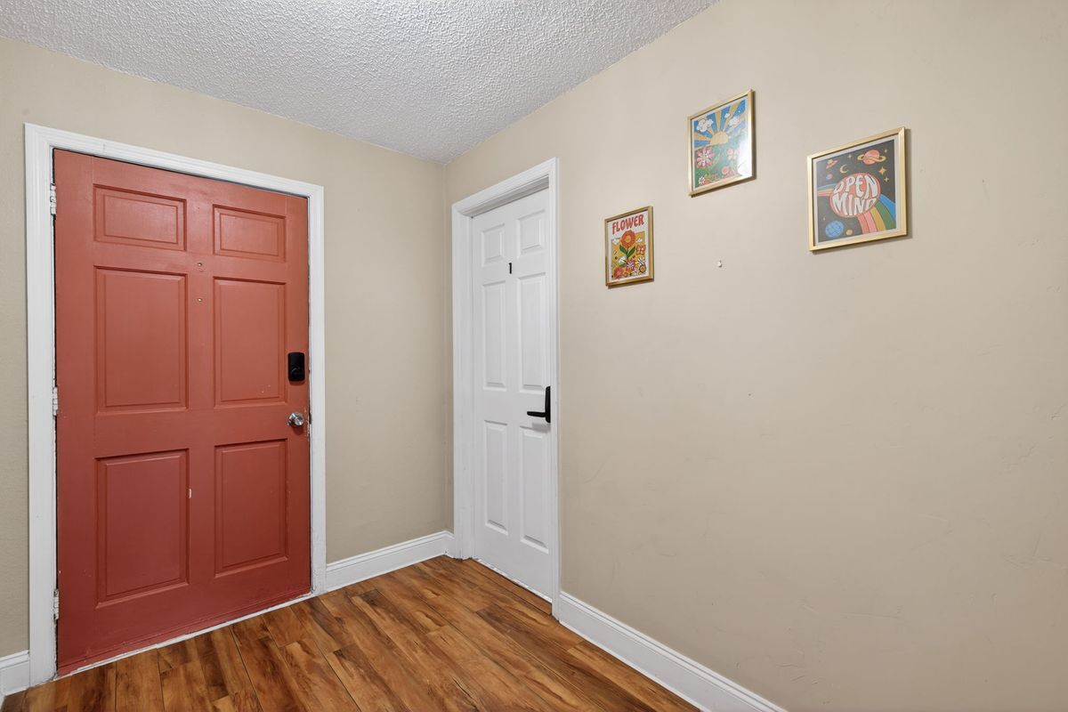 Building Photo - 1781 Coral Point Dr