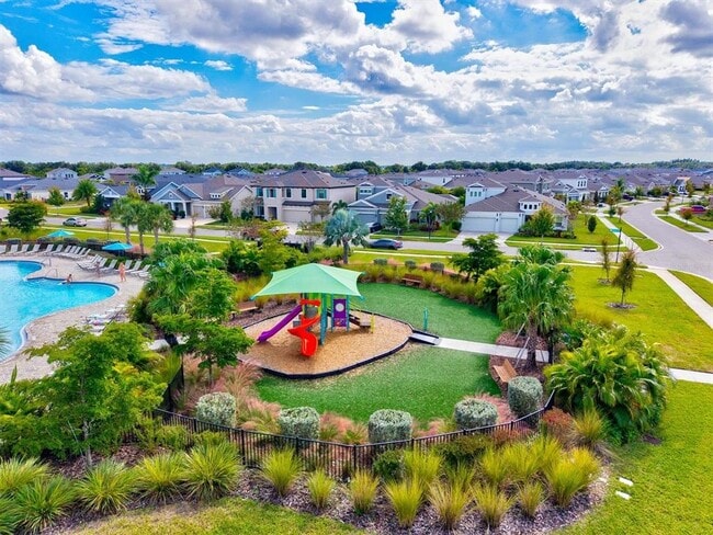 Building Photo - 5709 Silver Sun Dr