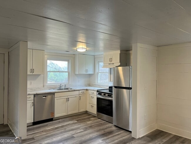 Building Photo - 267 Fred Loggins Rd