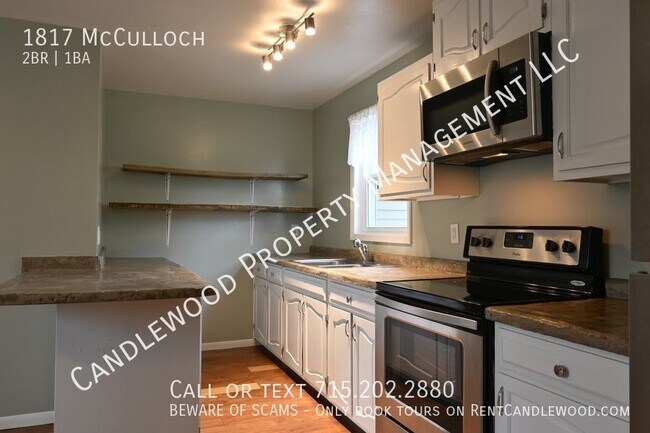 Building Photo - Pet Friendly 2-Bedroom Home w/ Garage & La...