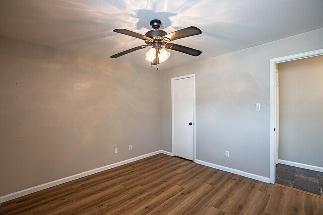 Building Photo - 272 Henry Chandler Dr