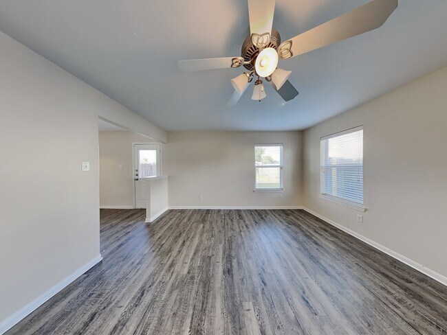 Building Photo - 16418 Noble Meadow Ln