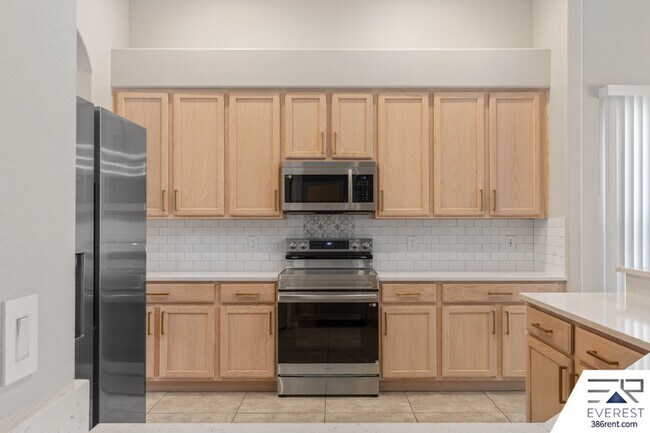 Building Photo - 60 Brigadoon Ln