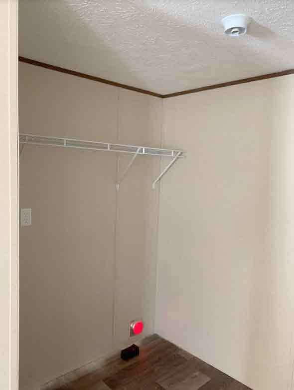 Building Photo - 1054 Meekins Rd