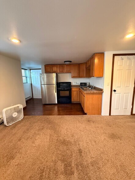 Kitchen - 1011 5th Ave SE